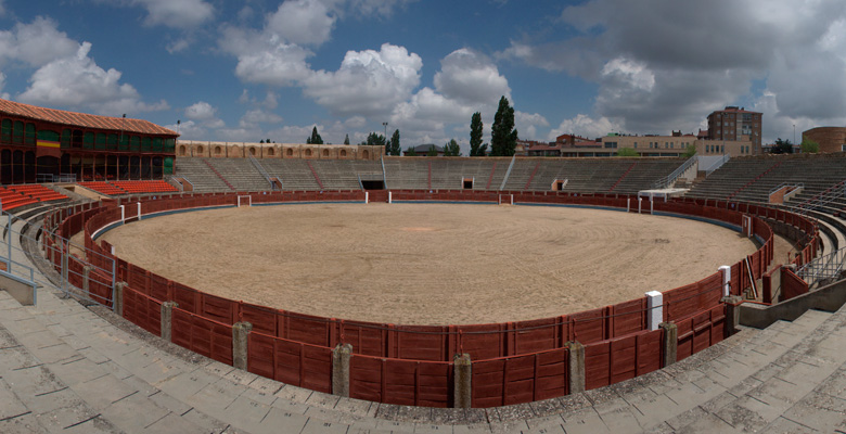 Interior de la Plaza de Segovia